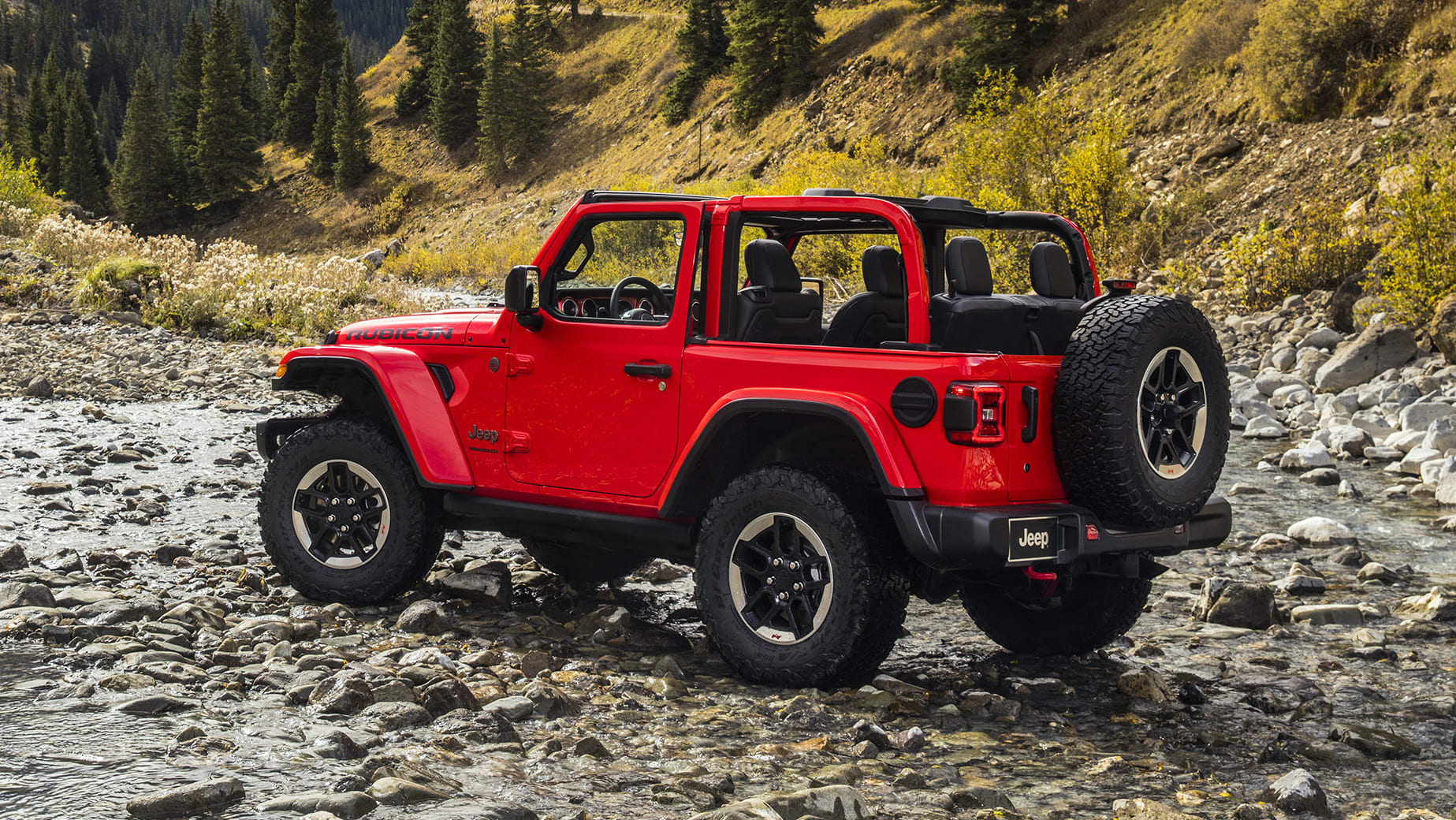 2020 Jeep Wrangler Rubicon in red