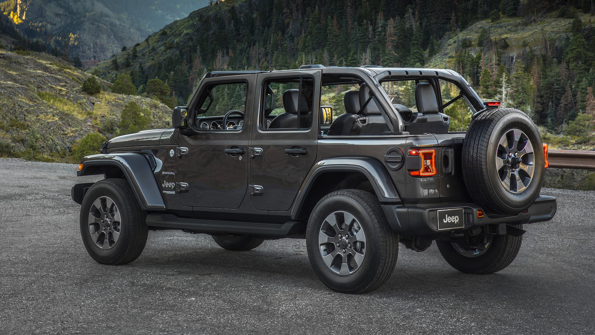 2020 Jeep Wrangler Sahara in gray
