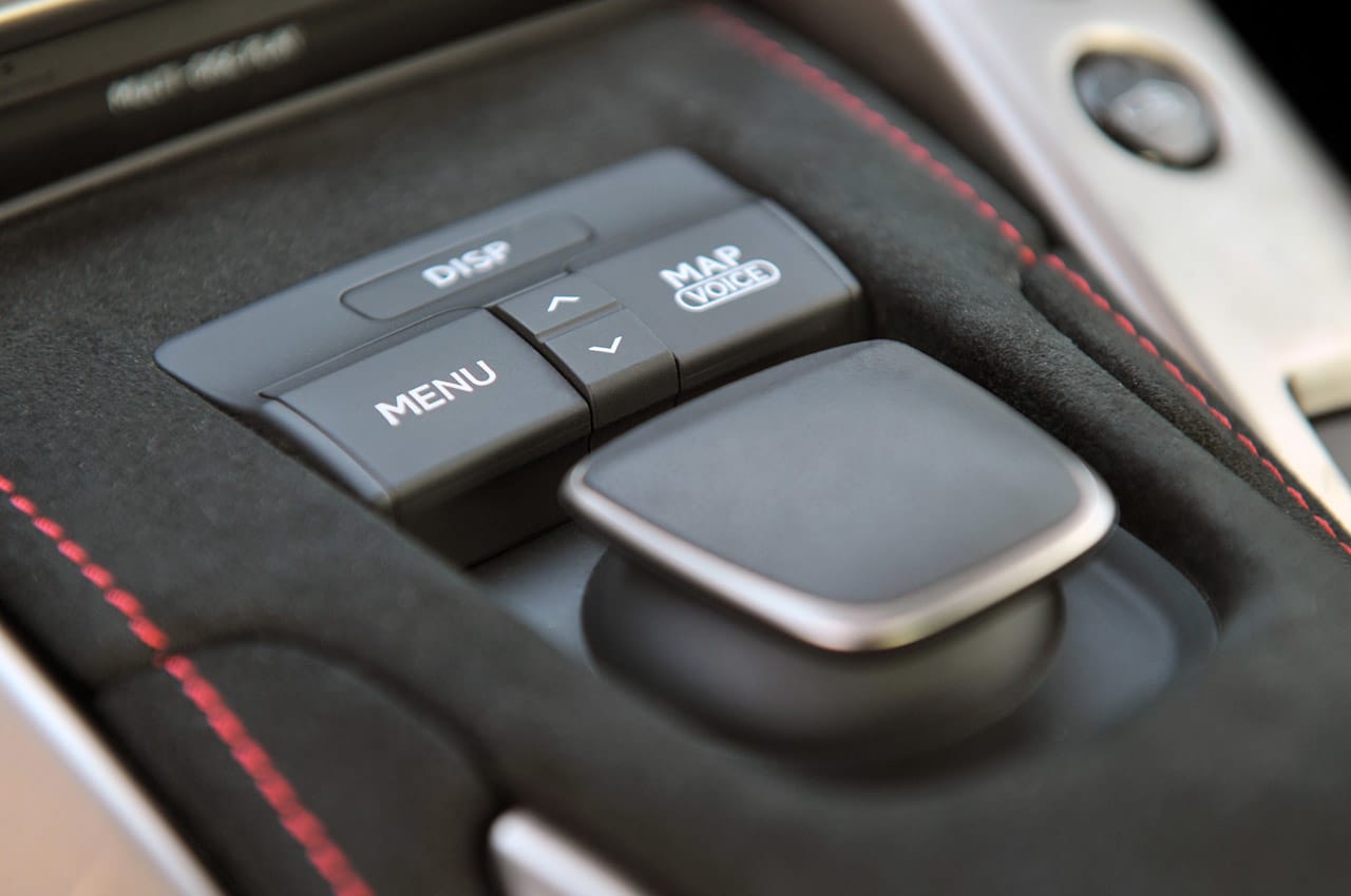 2012 Lexus LFA multimedia system controls